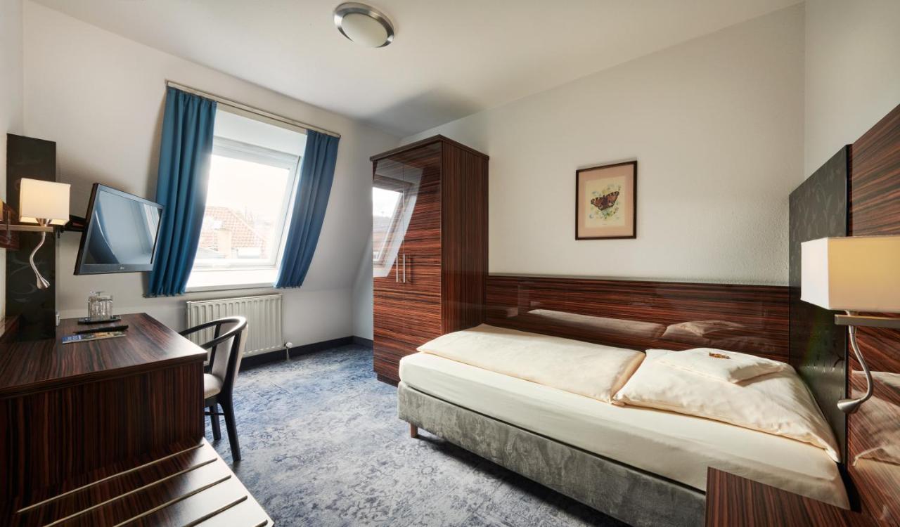 Stadthotel Am Wasen Stuttgart Exterior photo